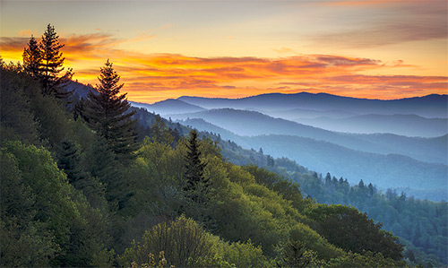 Great Smoky Mountains National Park - Morning Haze at Oconaluftee
