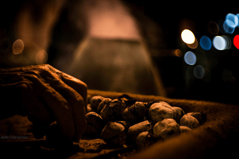 Joao Santos - night street photography
