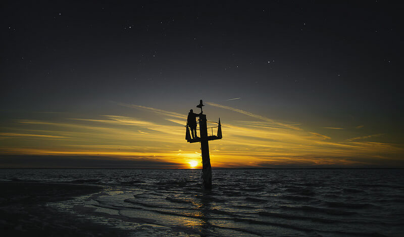 Nate Bittinger sunrise water