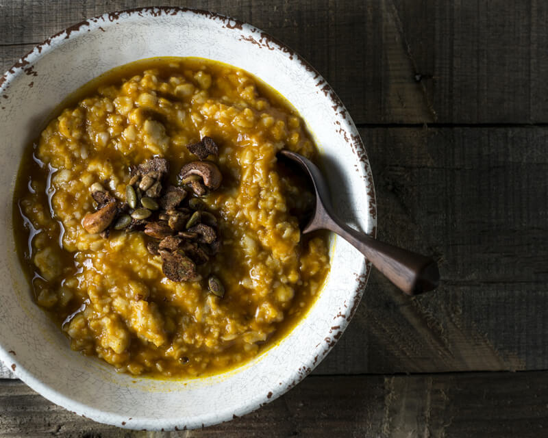 Carol Hart Spiced Pumpkin Steel-Cut Oats with Cashew Crunch