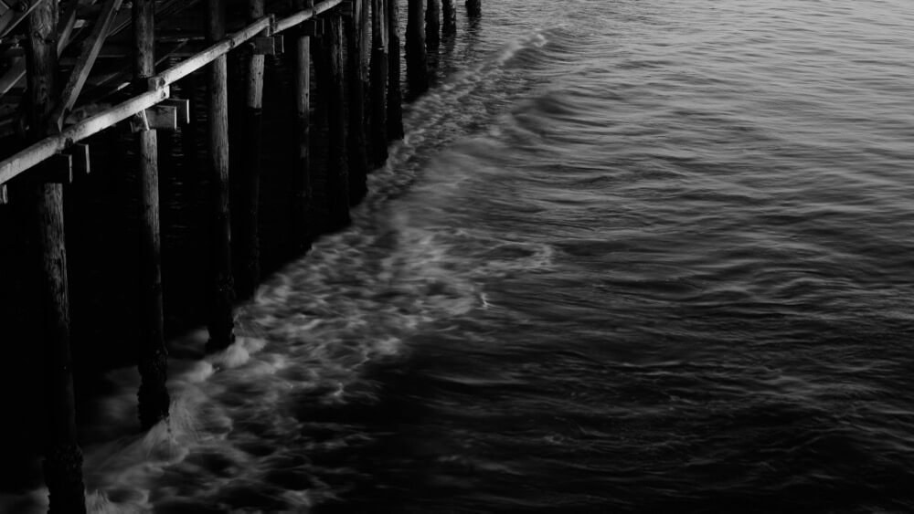 João André O. Dias - Waves rollin’ in