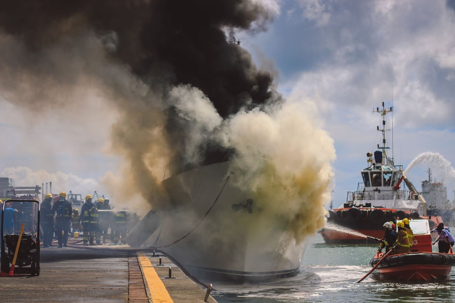Daren Mauree - griffon boat fire
