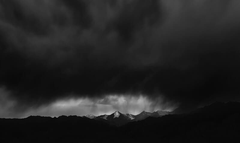 Nimit Nigam - Storm Over Himalayan Range