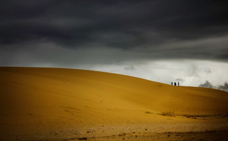 Wilson Silva - Threatening Storm Over the Dune