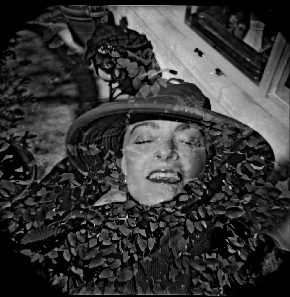 stephanie carter - HolgaMod, Tri-X, Diafine