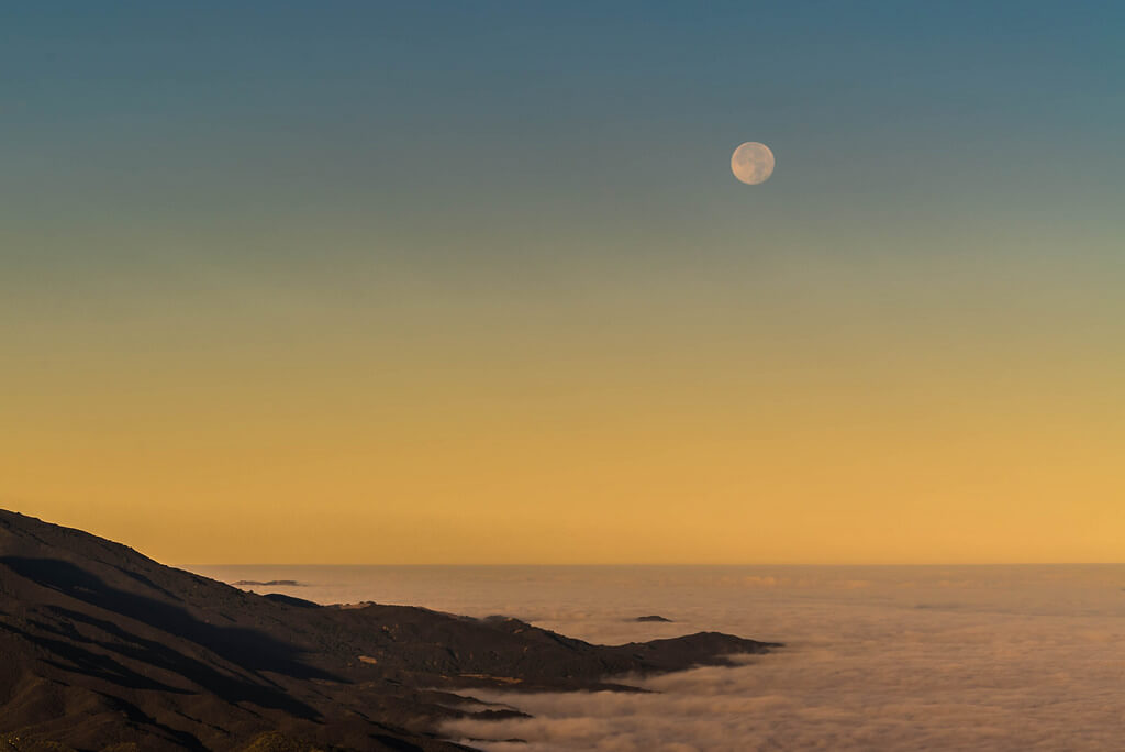Hadley Johnson - Super Moon Setting
