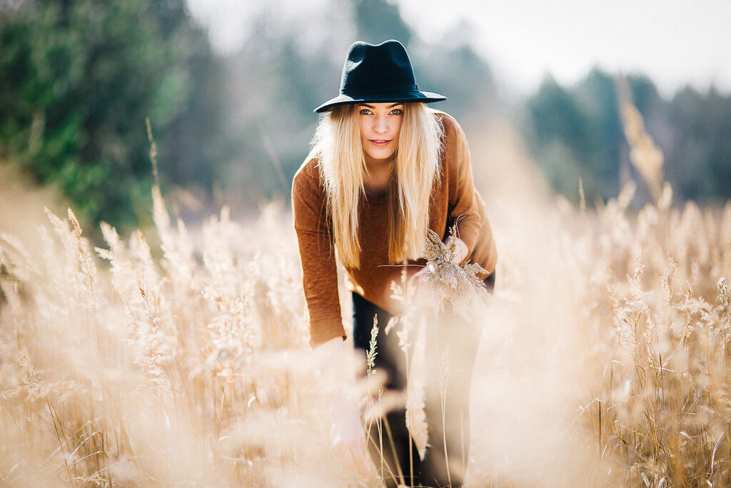 Steven Ritzer - - Jamy portrait in field